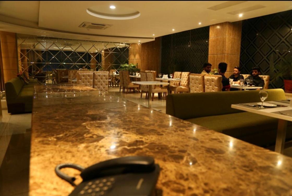 Hotel Pacific Roorkee Exterior foto
