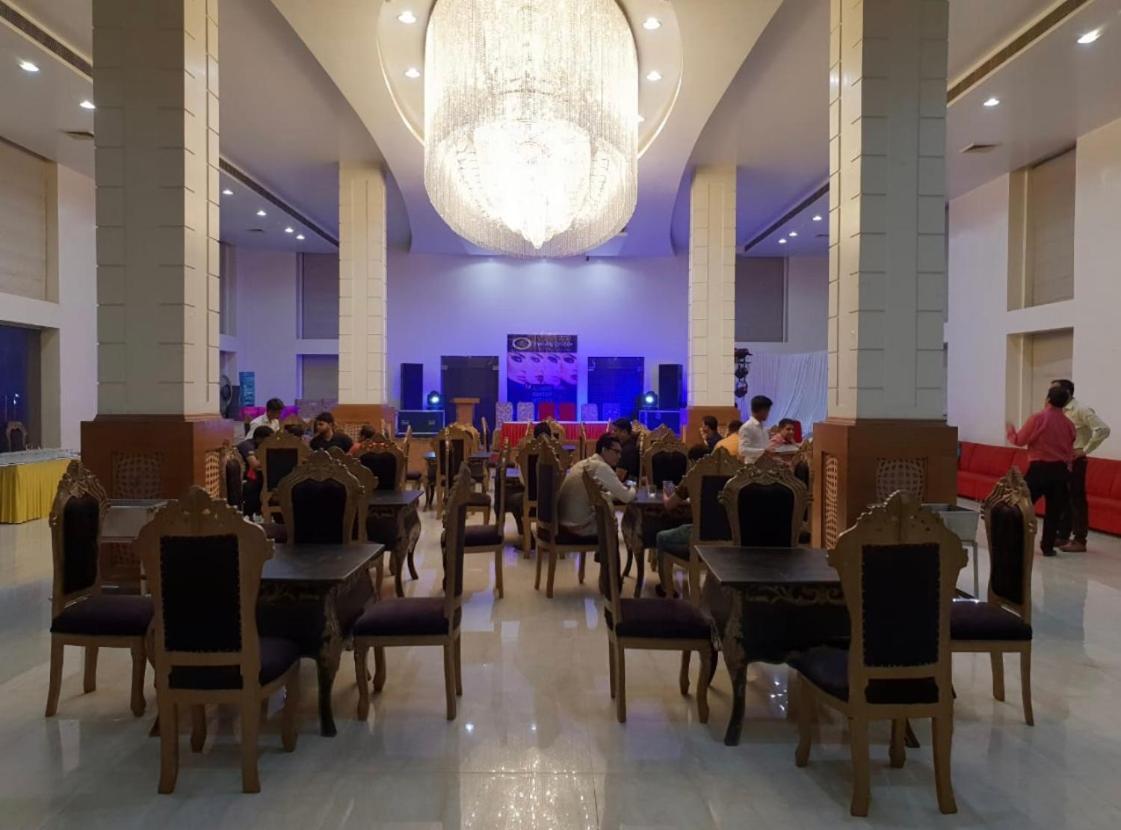 Hotel Pacific Roorkee Exterior foto